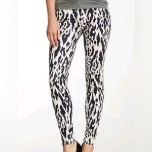 7 For All Mankind Black and Cream pants